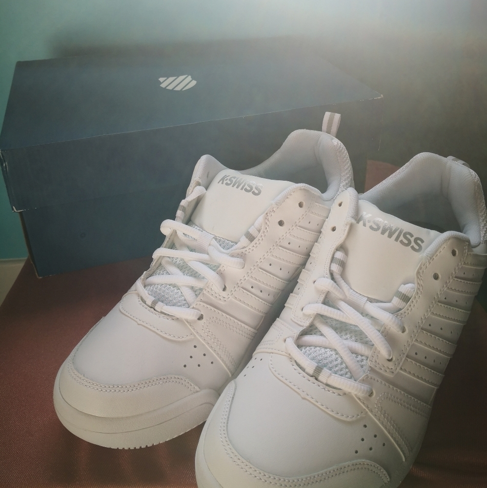 NEW IN BOX! K-Swiss White Sneakers